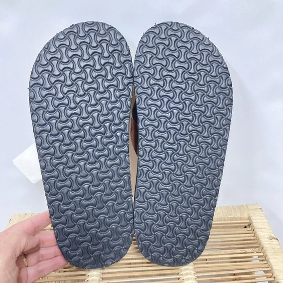 Hang Ten Men's‎ Flip Flops, Size 8, Suede Leather Upper, Brown/Gold, New w Tags - Picture 4 of 6